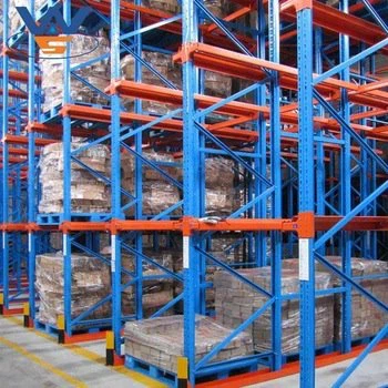 Lái xe qua hệ thống giá đỡ